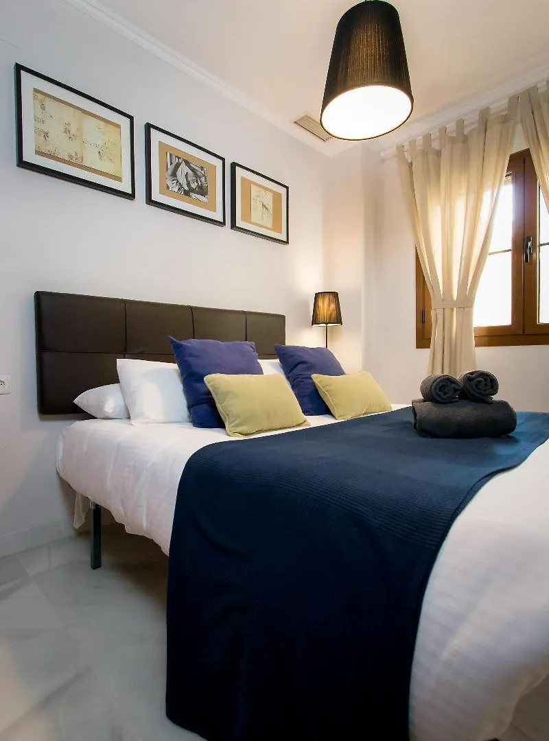 Holidays2Malaga Suites 0*,  Spagna