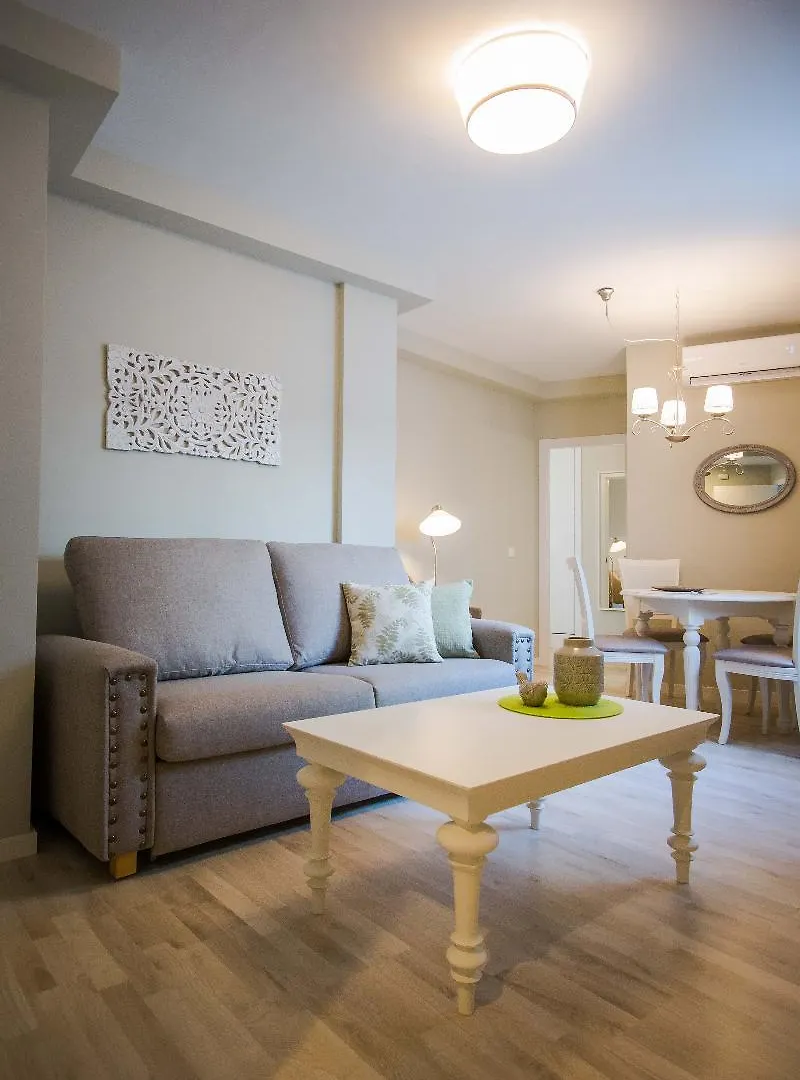Holidays2Malaga Suites 0*, Malaga