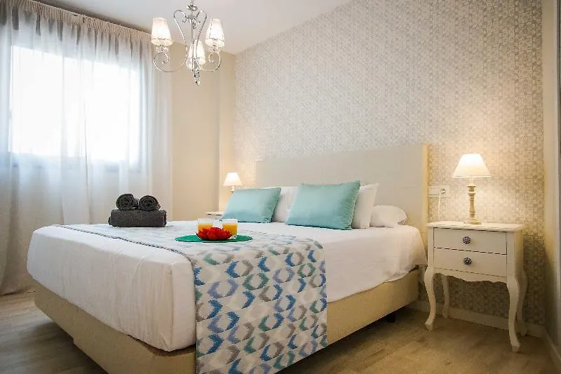 Apartment Holidays2Malaga Suites Spain