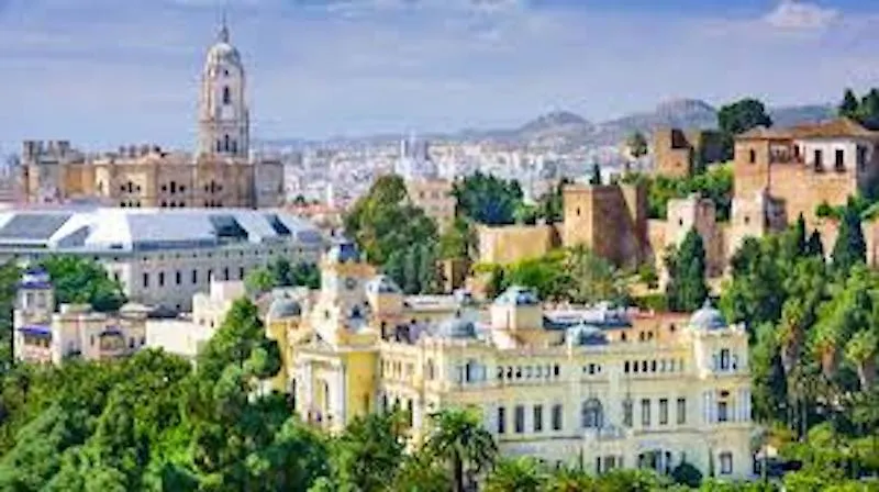 Apartment Holidays2Malaga Suites