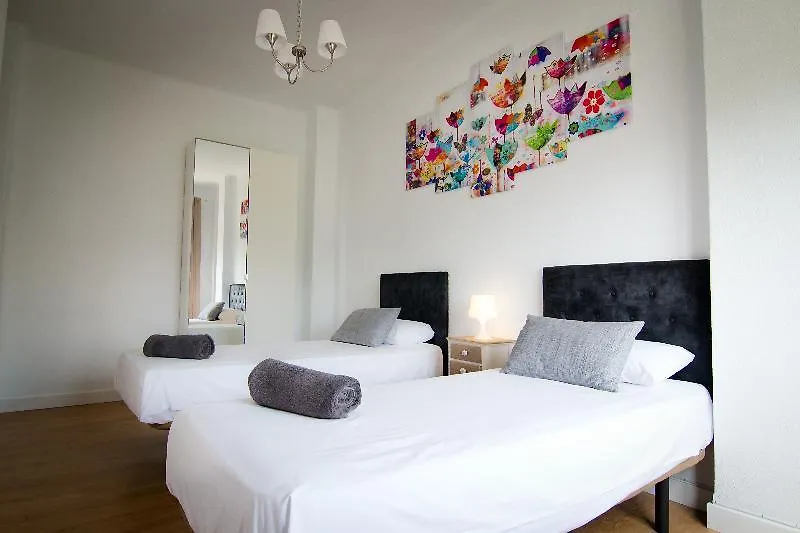 Holidays2Malaga Suites 0*, Malaga
