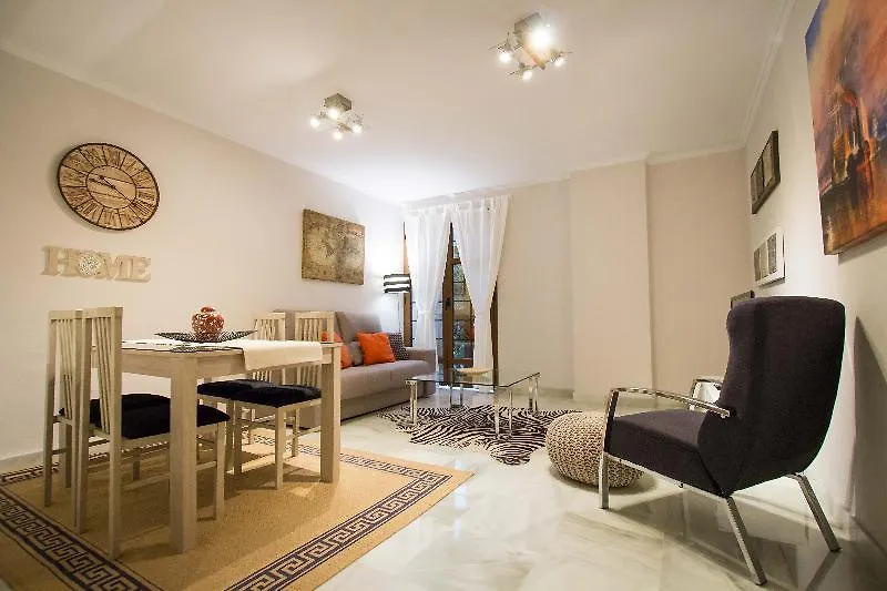 Holidays2Malaga Suites 0*, Malaga
