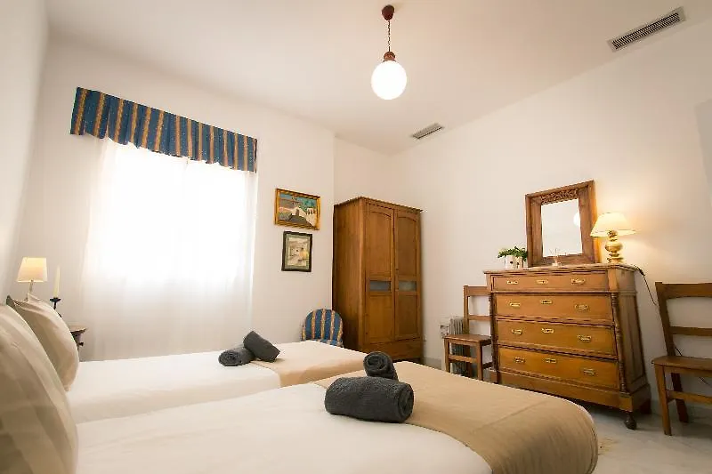 Holidays2Malaga Suites